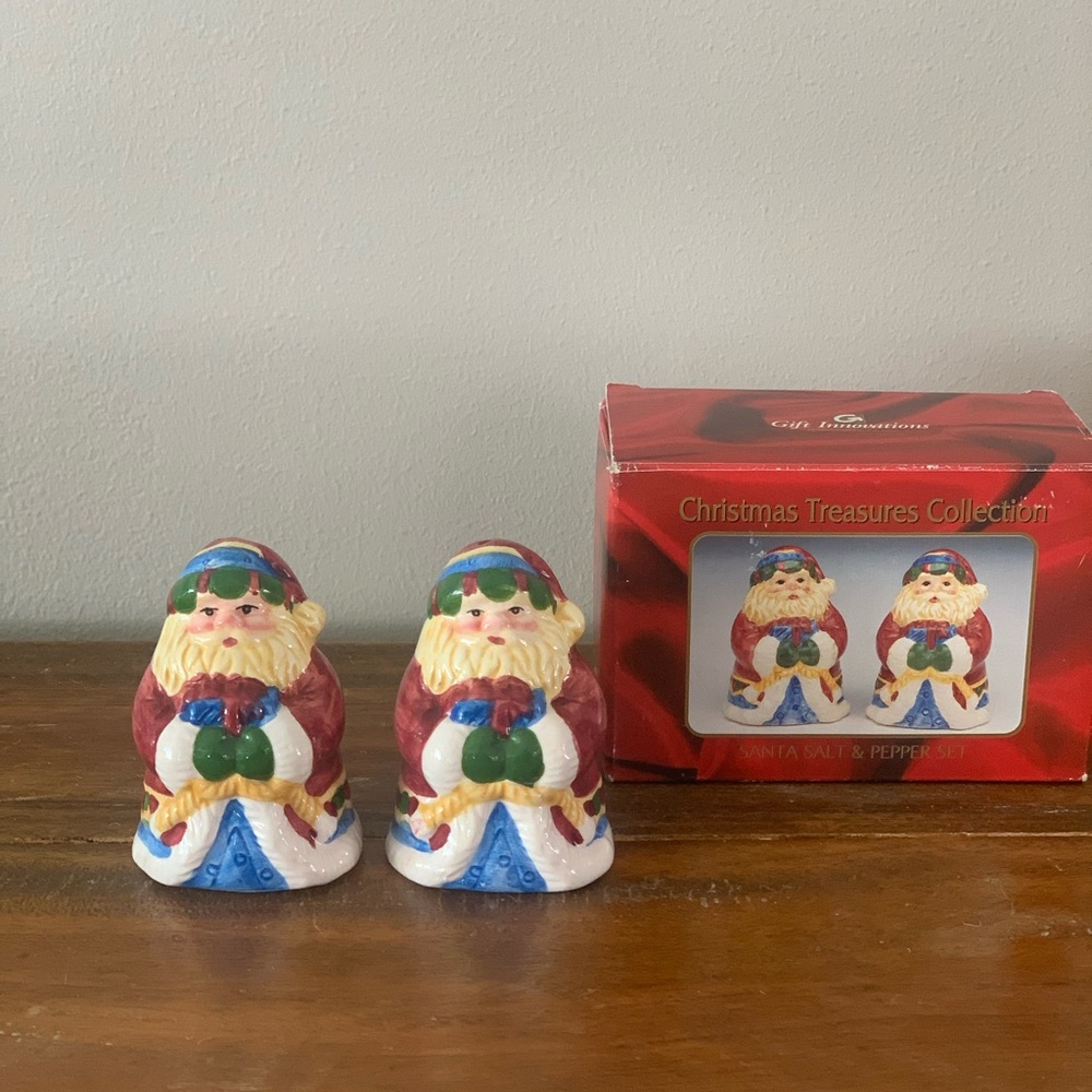 Festive Santa Salt & Pepper Shaker Set